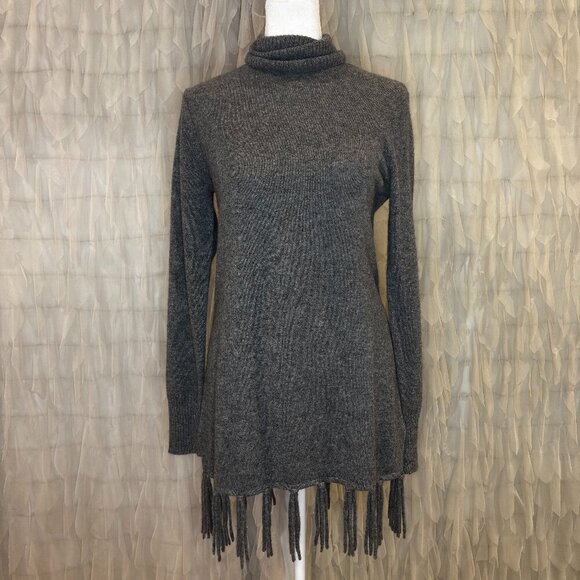 Neiman Marcus 100% Cashmere Fringe Hem Turtleneck Sweater | Gray | Women’s Small - Picture 2 of 6